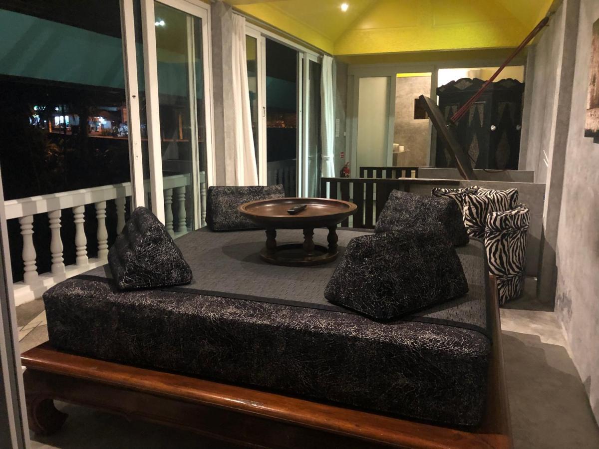 Baan Heaven / Patong Beach Pool Villa Sleeps Up To 15 Exterior photo