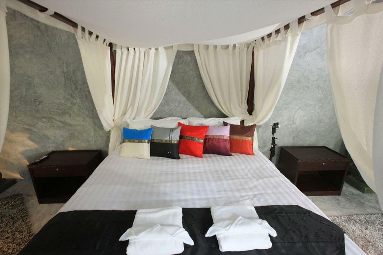 Baan Heaven / Patong Beach Pool Villa Sleeps Up To 15 Exterior photo